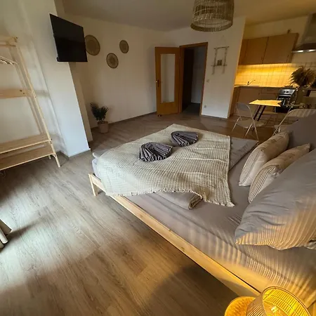 Lägenhet Boho Mit Tiefgarage Naehe Salzburg