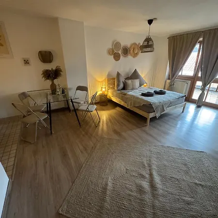 Lägenhet Boho Mit Tiefgarage Naehe Salzburg